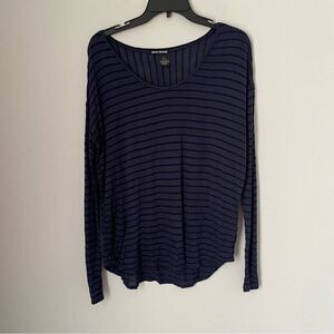 Dkny Jeans Women’s Scoop Neck Striped Long Sleeve Lightweight Tee S